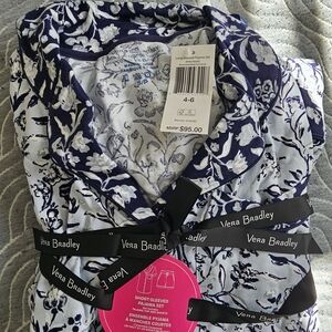 Vera Bradley Blue Floral Pajama Set. Size Small